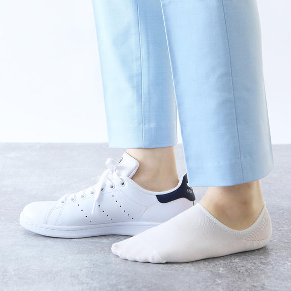 The benefits of Dry x Deodorant socks