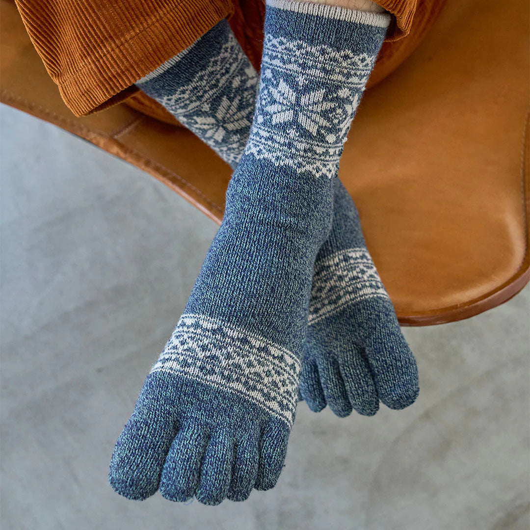 Warmth for Every Step: The Ultimate Men's Winter Socks Guide