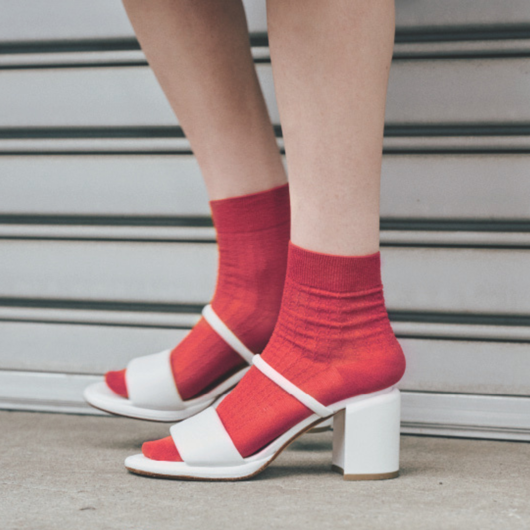 What makes WASHI so interesting as a material for socks?