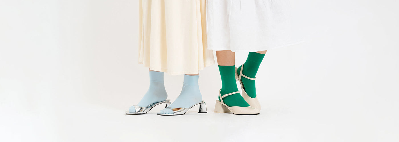 Women's Casual & Dress Plain Colourful Socks - Tabio UK