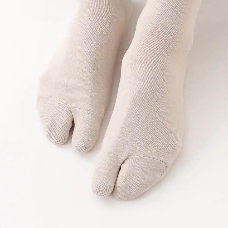 021132448 lookbook