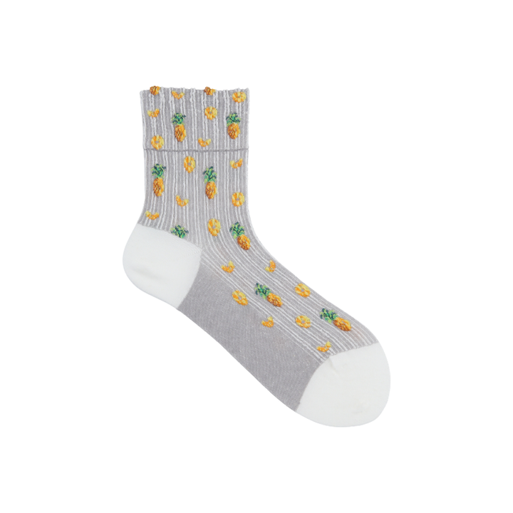 011132038 Pineapple Tulle Low Crew Socks