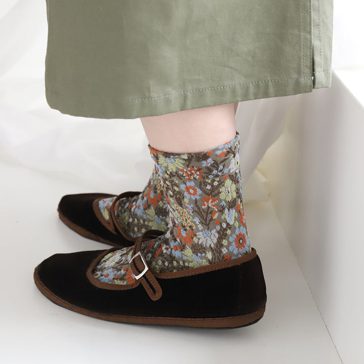 Khaki Floral Pattern Socks