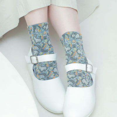 Tabio Women's 12 Colors 70-denier Semi-Sheer Nylon Knee High Socks –  Japanese Socks Tabio USA