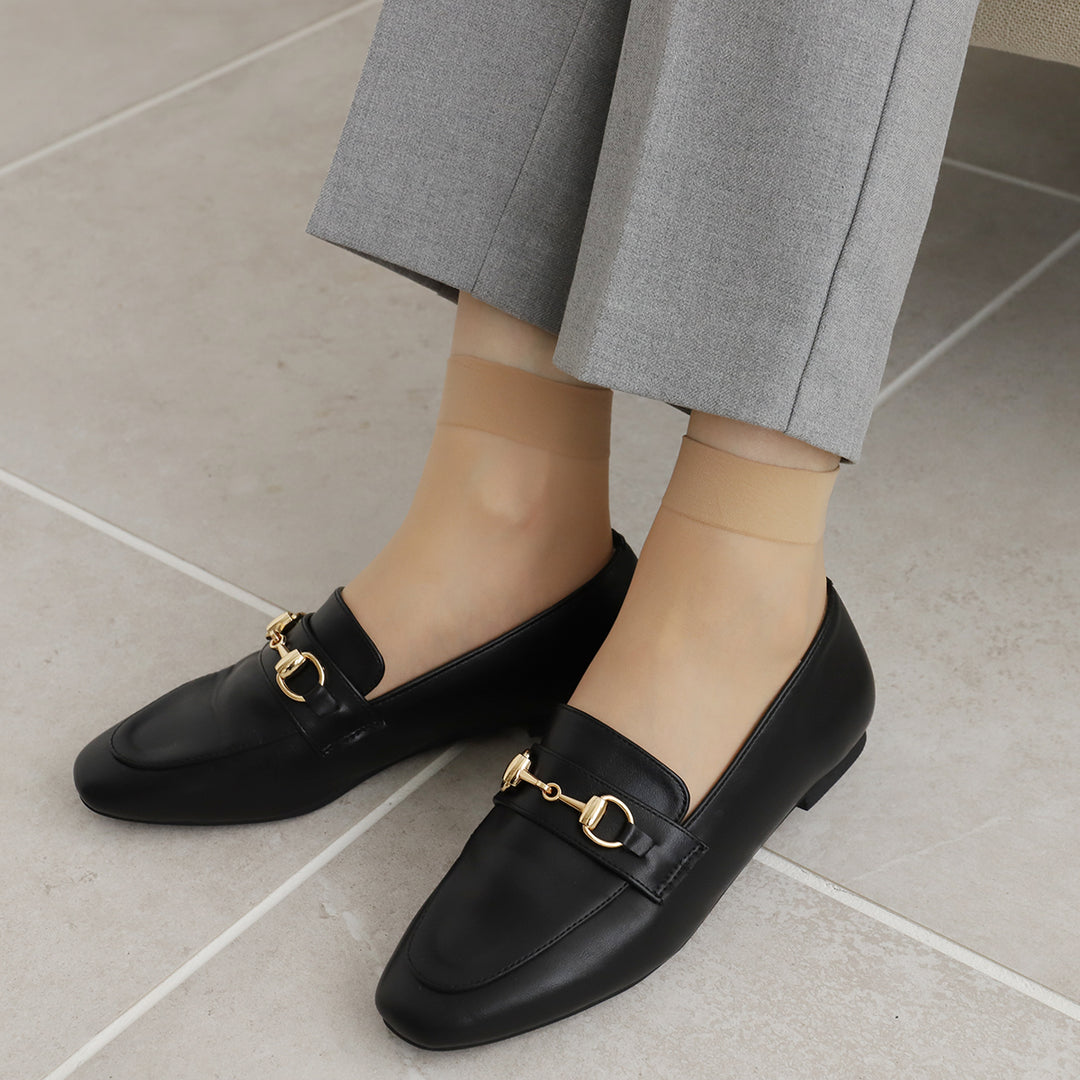 dress shoes with short socks No Socks with Dress Shoes (Tips to NOT ruin your dress shoes)