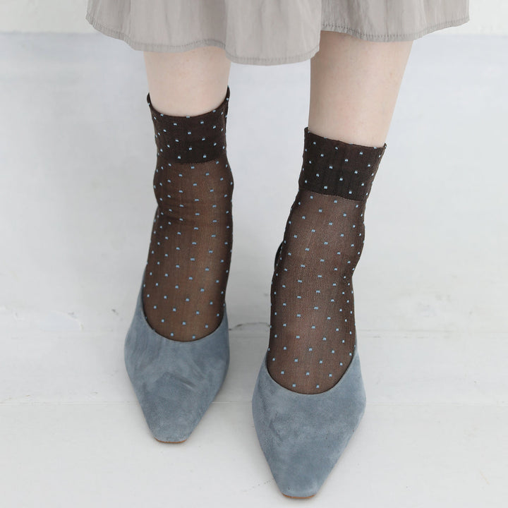 021131981 Sheer Fine Dots Low Crew Socks S