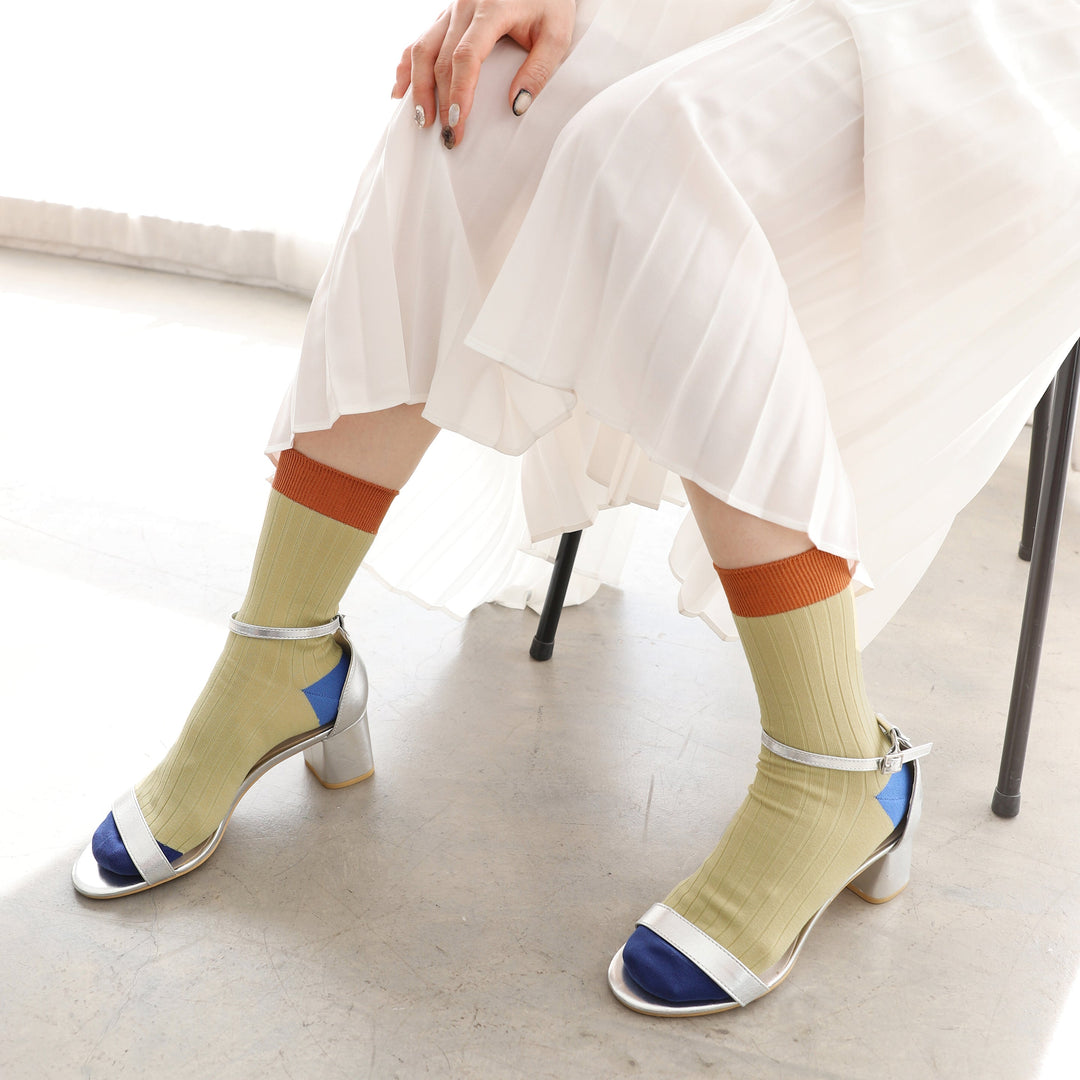 021132276 Coloured Top 8x2 Ribbed Low Crew Socks