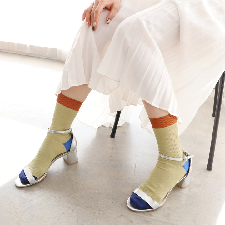 021132276 Coloured Top 8x2 Ribbed Low Crew Socks