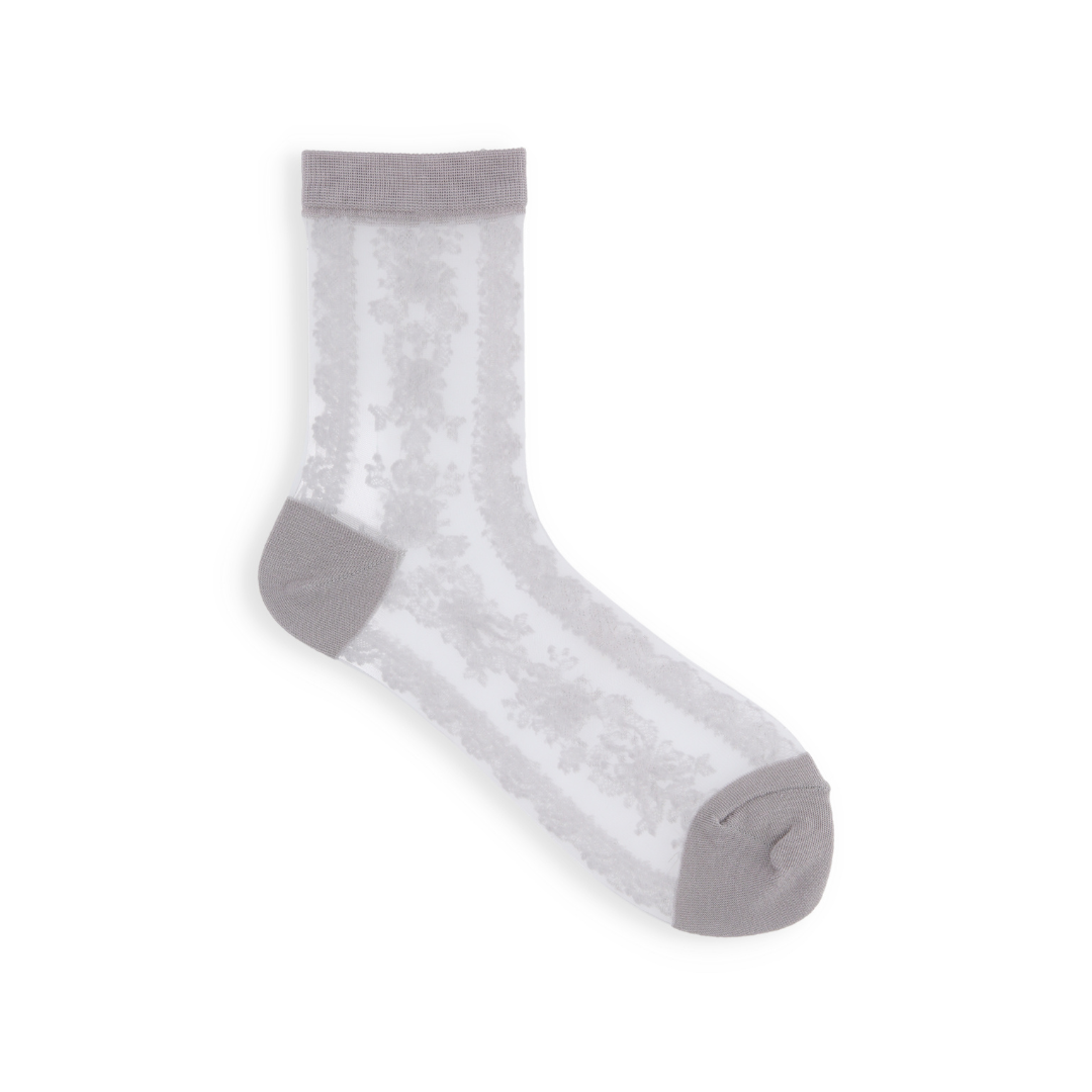 021132284 Sheer Lace Pattern Low Crew Socks