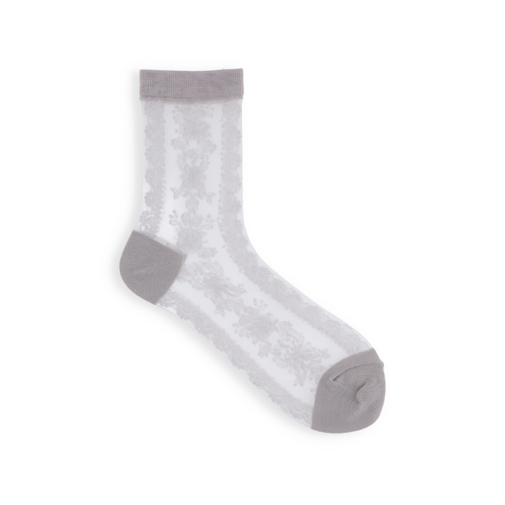 021132284 Sheer Lace Pattern Low Crew Socks