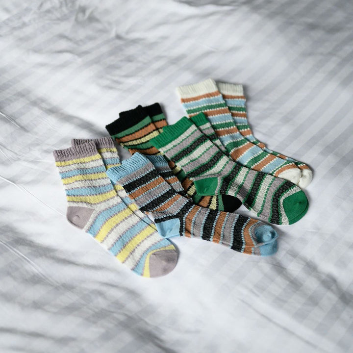 021132355 Mesh Picot Stripe Low Crew Socks