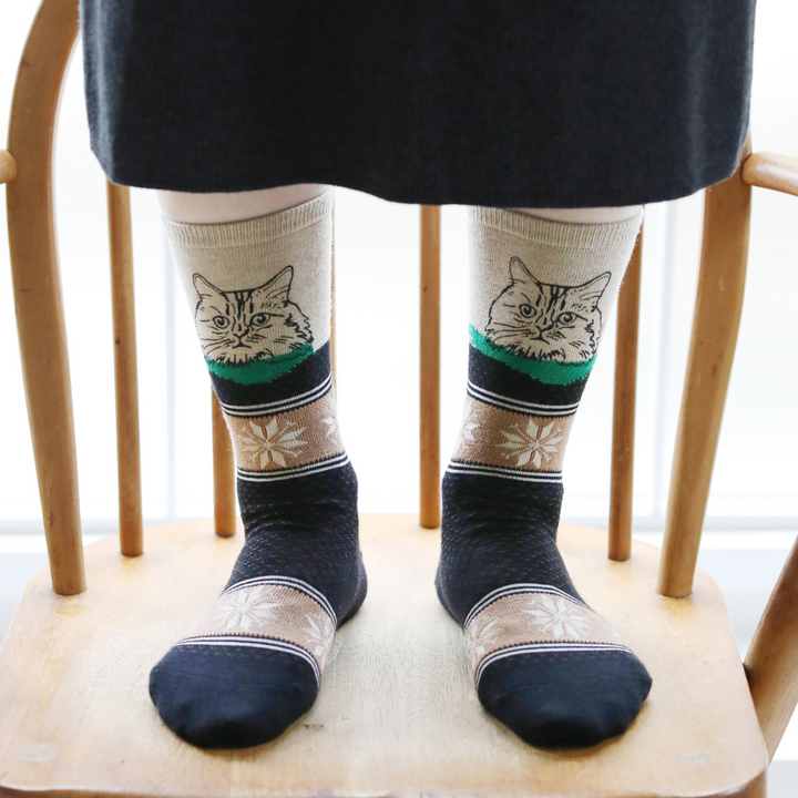 021132439 Cat In The Sweater Low Crew Socks