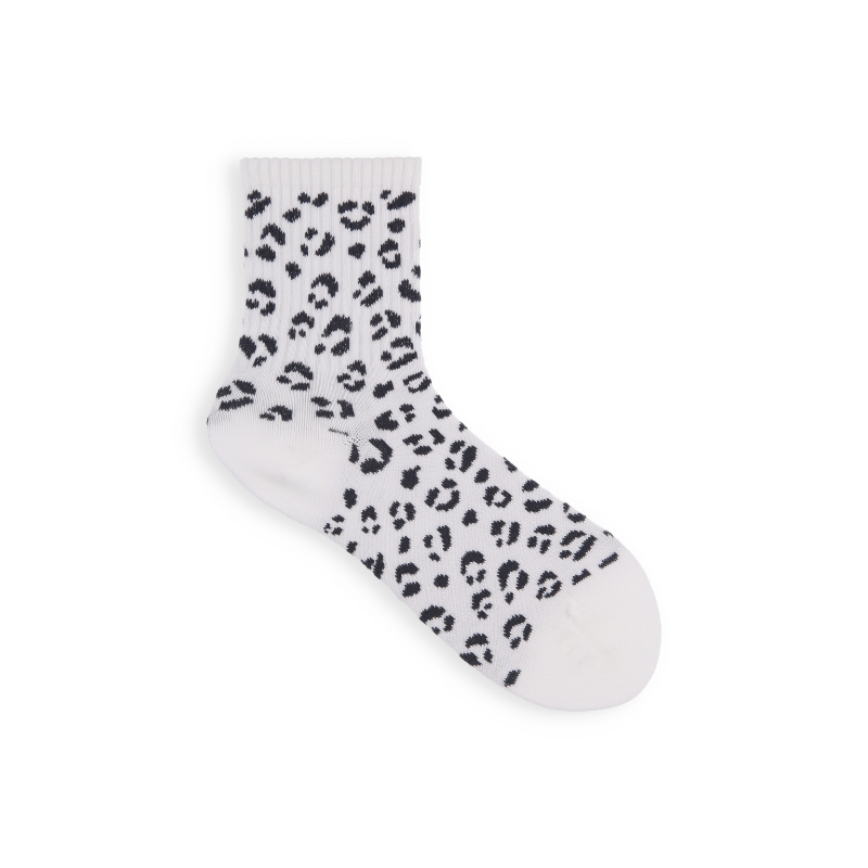 021132572 Water Repellent Leopard Rib LC Socks