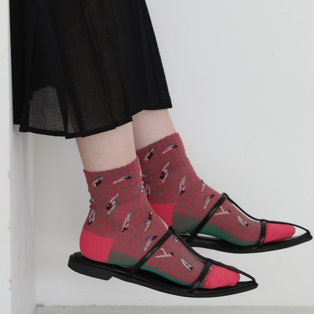 021132588 Swimmer Cotton/Linen Crepe LC Socks