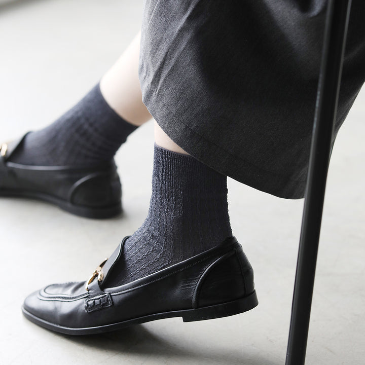 021132589 Fine Washi Rib Mesh Low Crew Socks