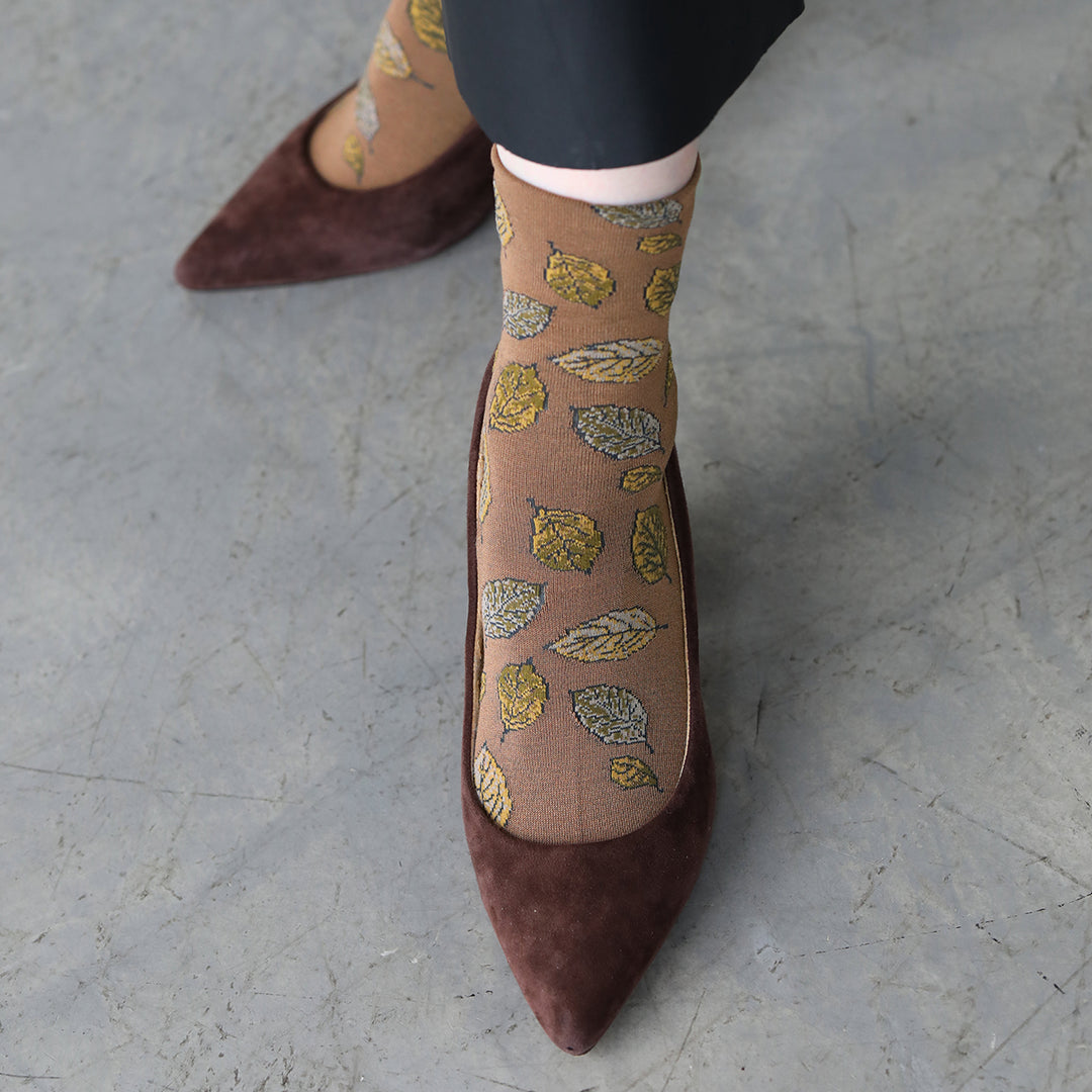021132635 Autumn Leaves Low Crew Socks