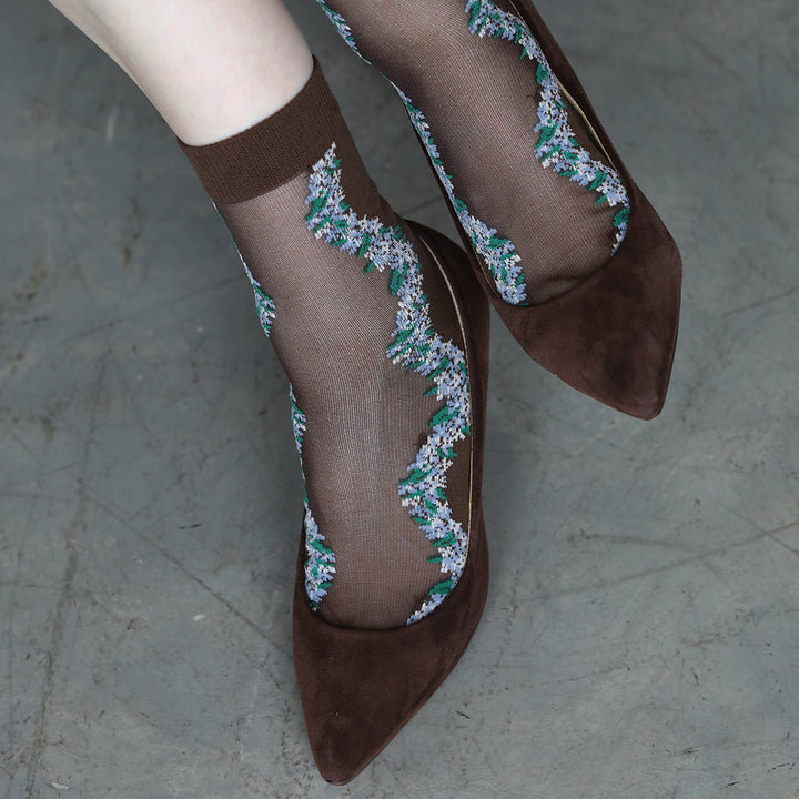 021132676 Floral Garland Sheer Low Crew Socks