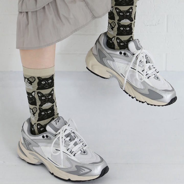 021140827 Manga Cat Pattern Crew Socks S