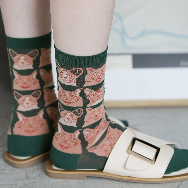 021140827 Manga Cat Pattern Crew Socks S