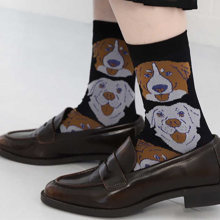 021141021 Manga Dog Pattern Crew Socks