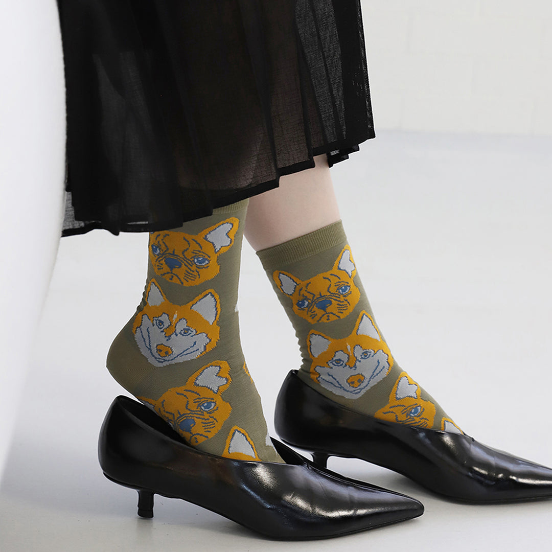021141021 Manga Dog Pattern Crew Socks