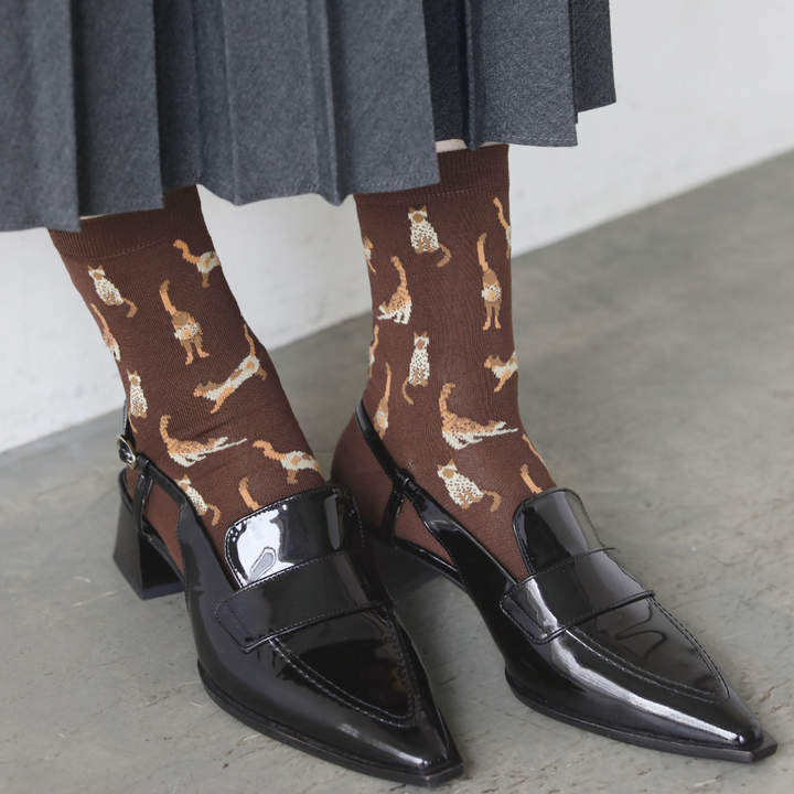 021141063 Playful Cat Crew Socks