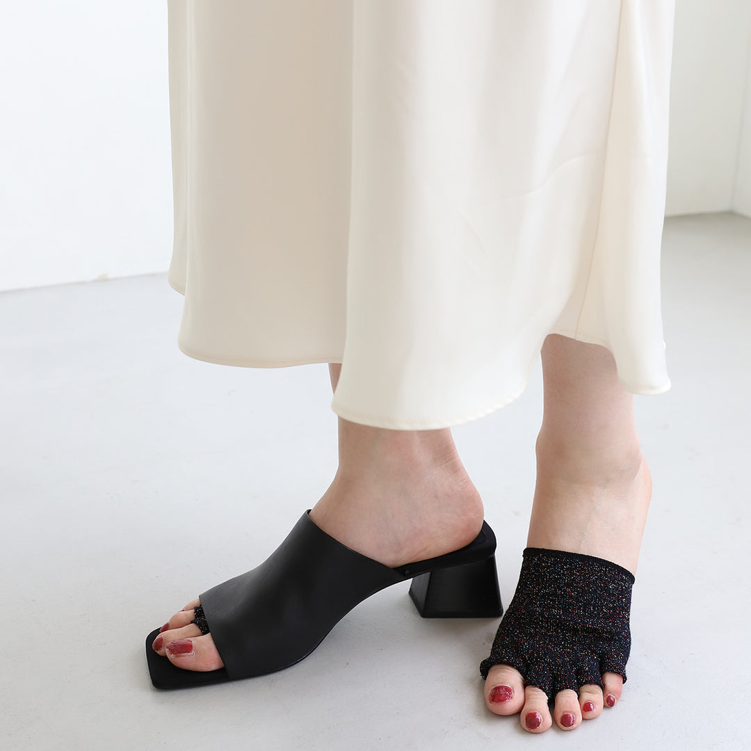021190078 Linen-Mix Shiny Open Toe Band