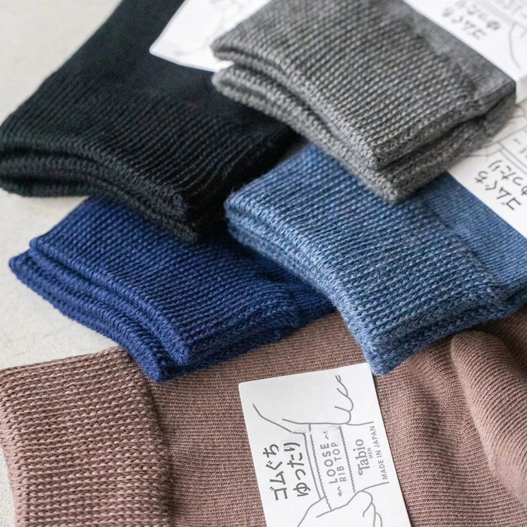 062131037 Non-Elastic Plain Short Socks M