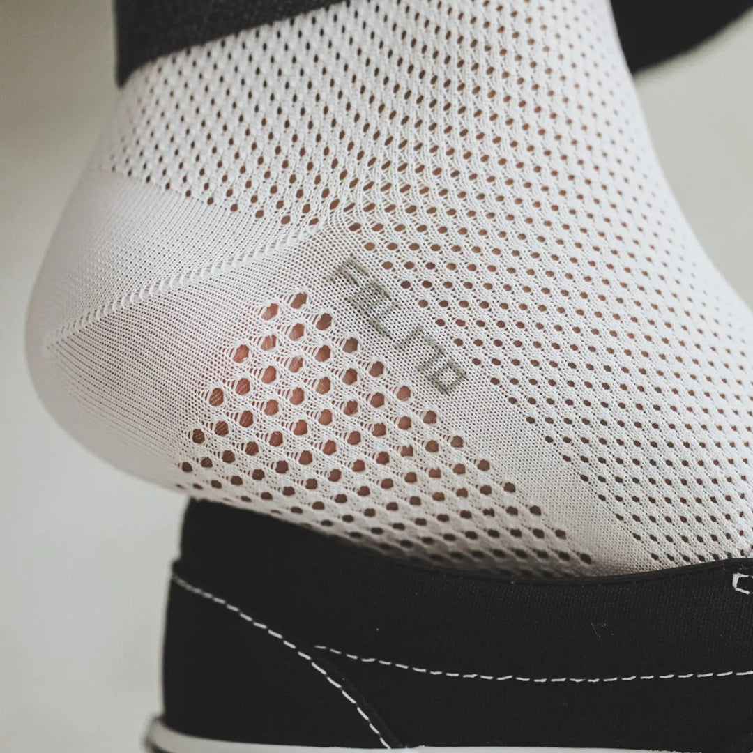 062131187 Full Mesh Dry CEOα Short Socks M