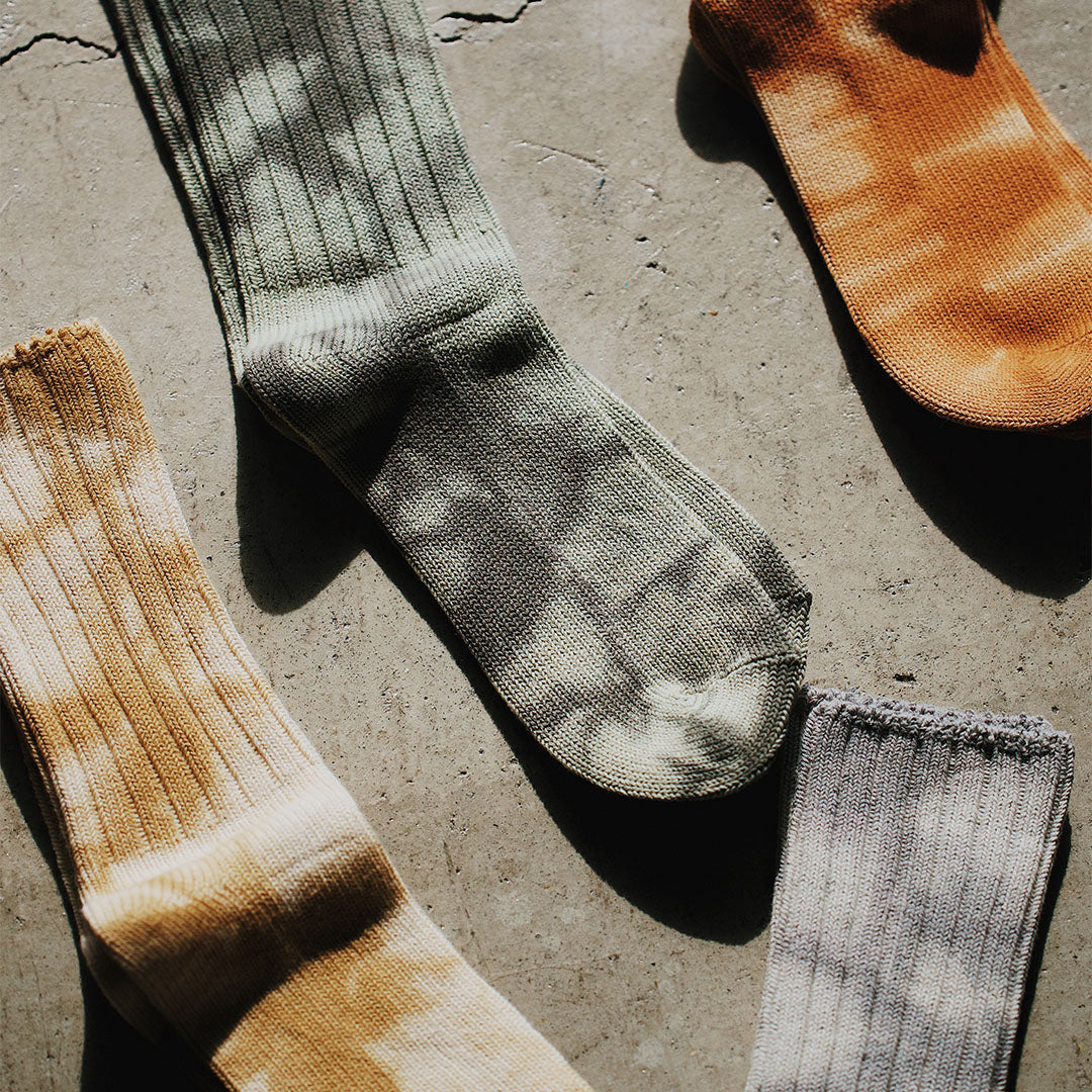 062142242 Tie-Dye Soft Crew Socks