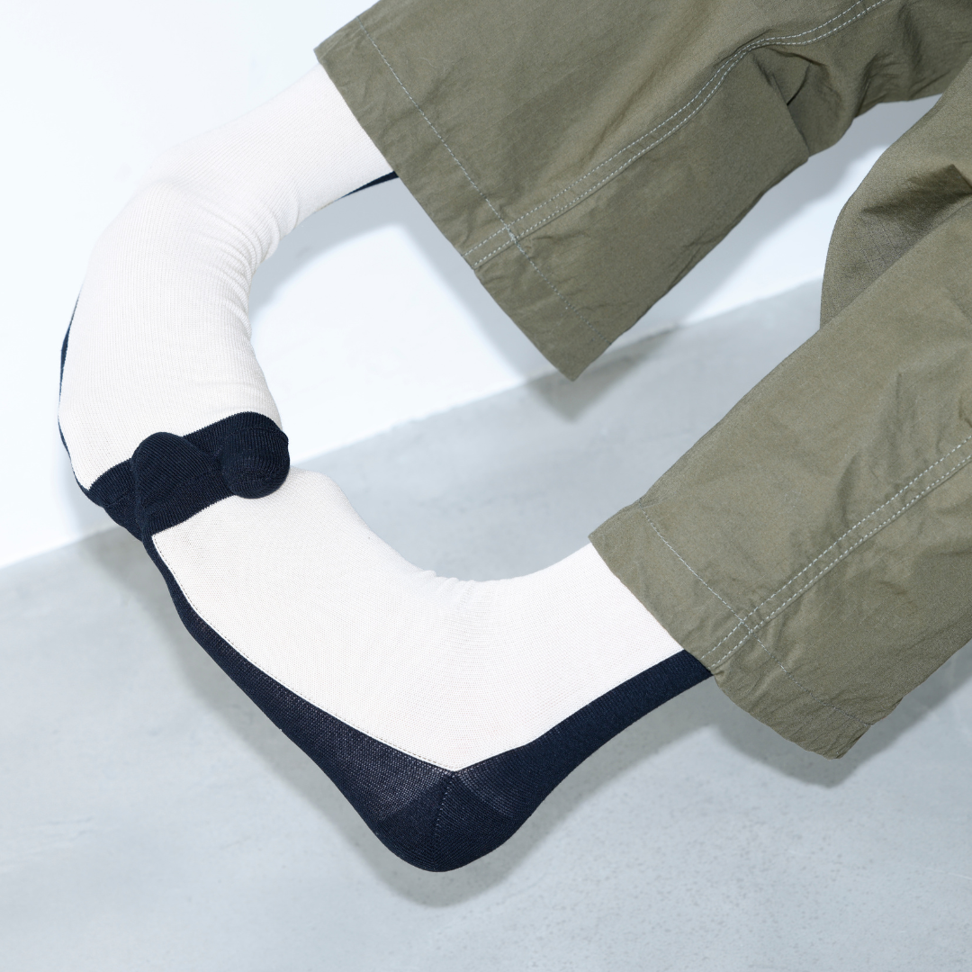 062140430 Bicolour Tabi Crew Socks M
