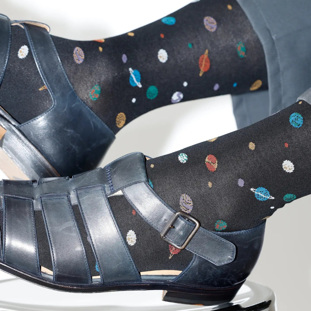 062142419 Planet Pattern Mid Calf Socks