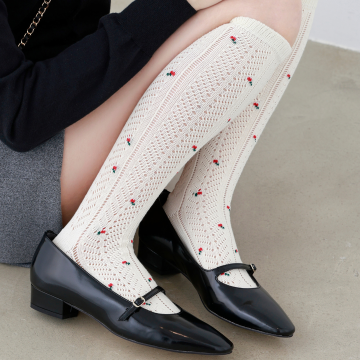 011160108 Small Flowers Irmack Knit High-Cut Socks