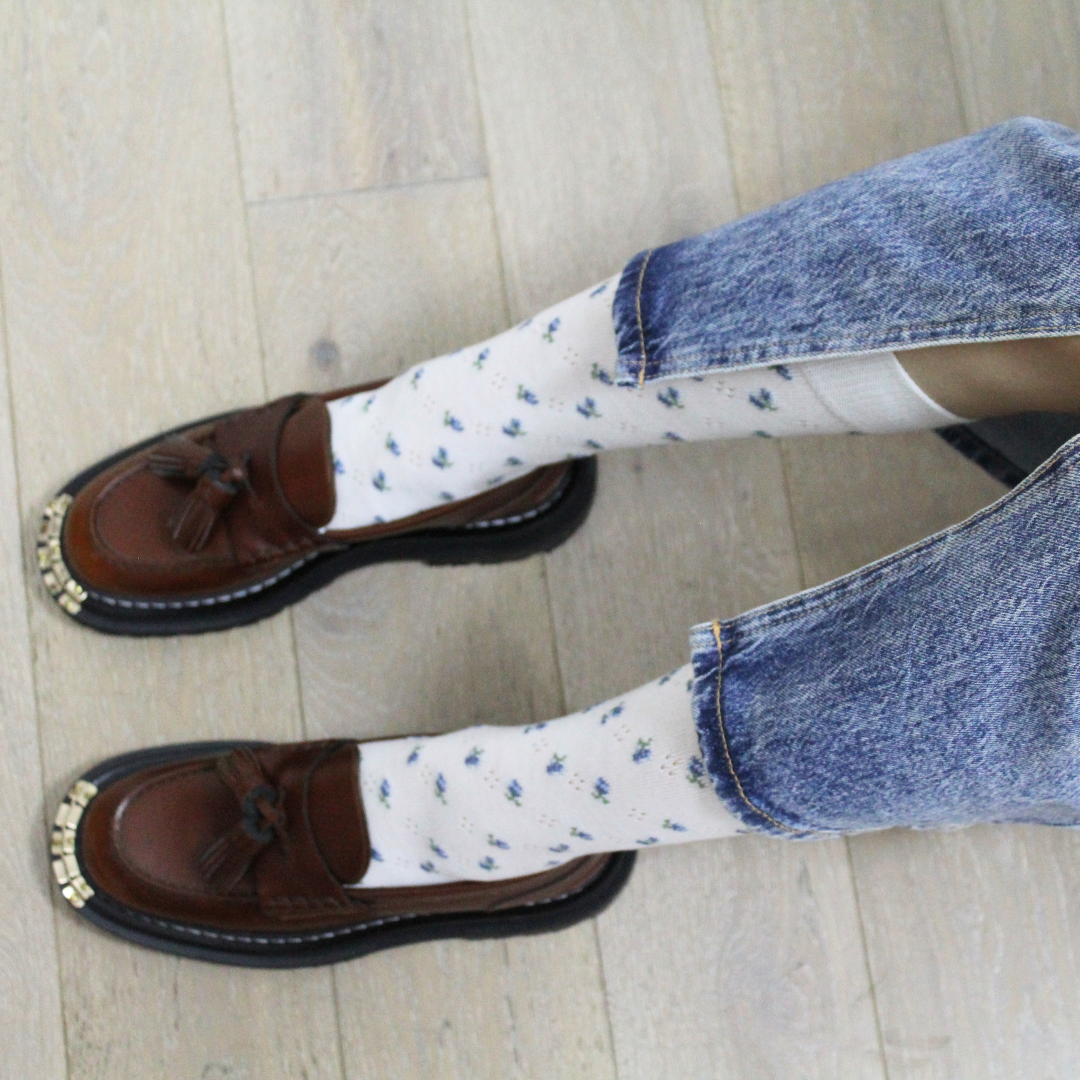 011160094 Small Flower Quarter Socks
