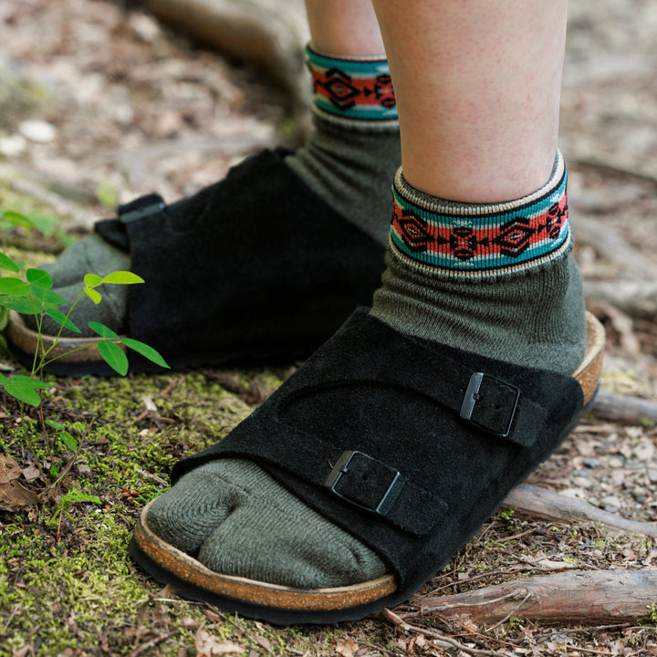 062131338 Tropical Turn Down Short Tabi Socks M