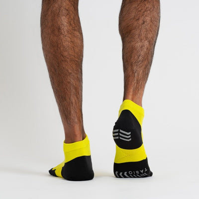 Sport Socks for Mens and Womens  Football, Golf & Running Socks – Tabio UK