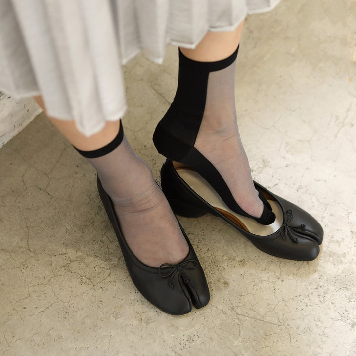 Sheer Bicolour Tabi Low Crew Socks 12 Black