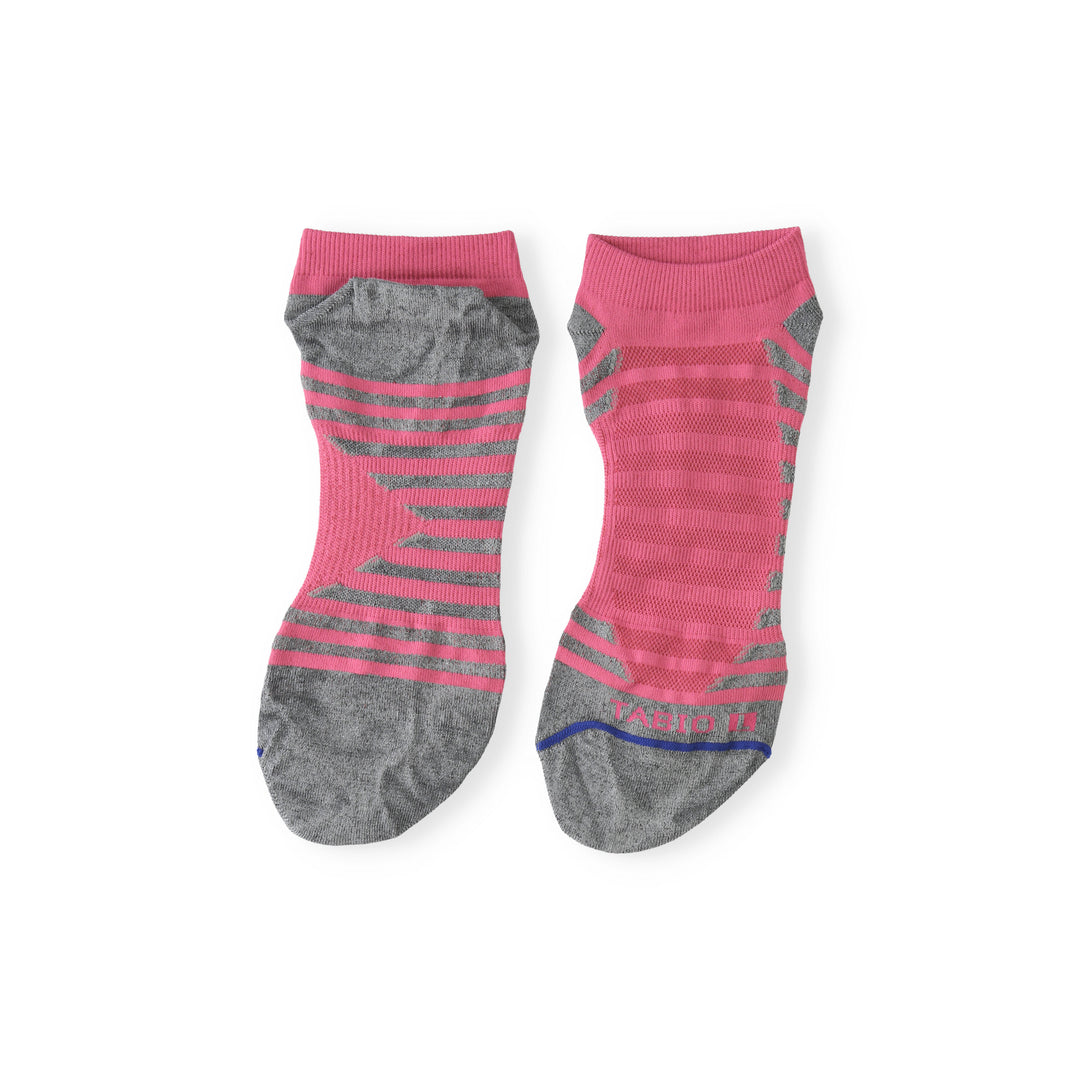 Nano Grip Running Trainer Socks – Tabio UK - Main Image