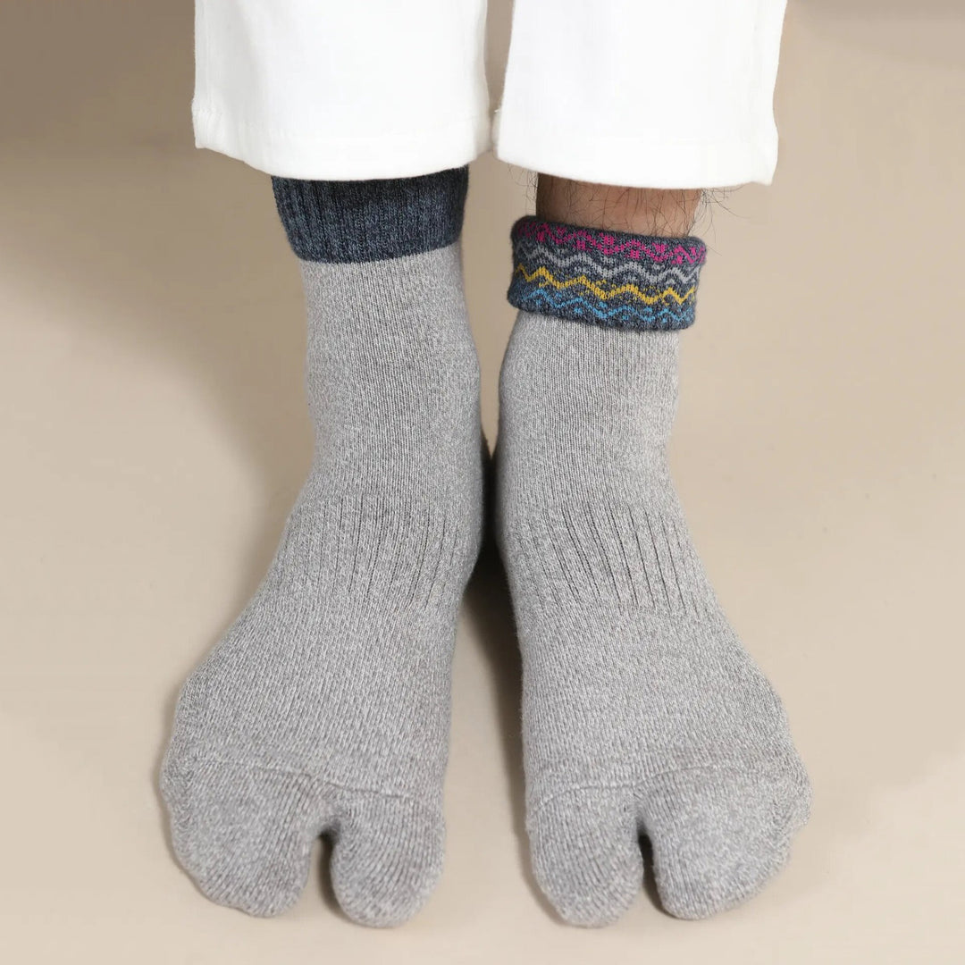 Tabi Socks